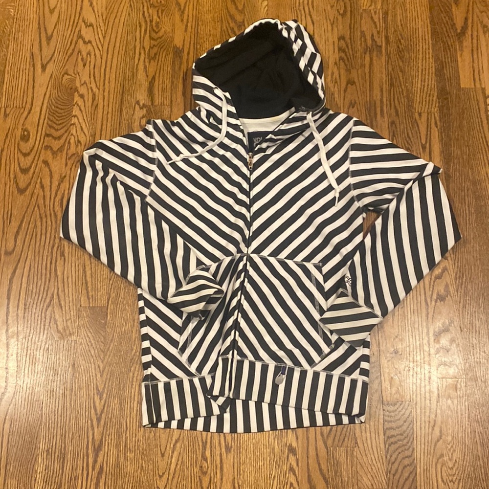 Used Volcom hoodie